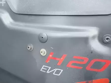 Diesel heftrucks 2015  Linde H20D-01 (10)