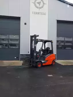 Diesel heftrucks 2015  Linde H20D-01 (2)