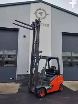 Diesel heftrucks 2015  Linde H20D-01 (8)