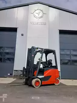 Electric - 4 wheels 2015  Linde E20PH-02 (2)