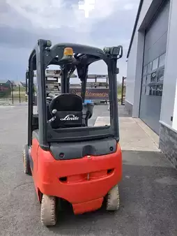 Electric - 4 wheels 2015  Linde E20PH-02 (8)