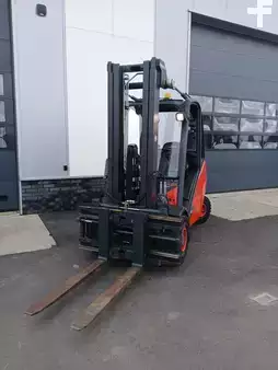 Carrelli elevatori diesel 2014  Linde H35D-02 (3)