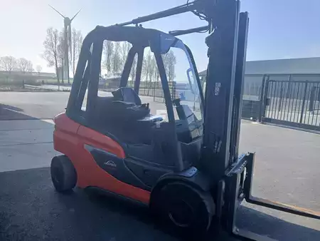 Dieselový VZV 2020  Linde H30-01 (4)