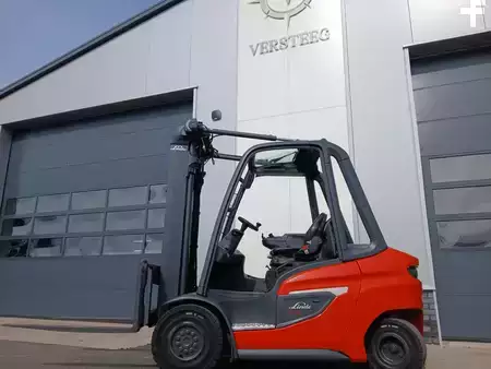 Diesel Forklifts 2020  Linde H30D-01 (2)