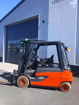 El truck - 4 hjulet 2014  Linde E30L-01 (6)
