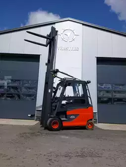 El truck - 4 hjulet 2019  Linde E30HL-01/600 (2)