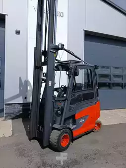 El truck - 4 hjulet 2019  Linde E30HL-01/600 (4)