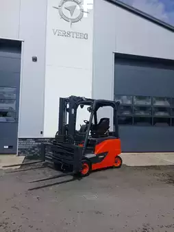 Eléctrico - 4 rodas 2018  Linde E18PH-02 (4)