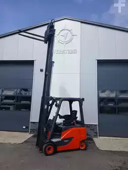 Eléctrico - 4 rodas 2018  Linde E18PH-02 (5)