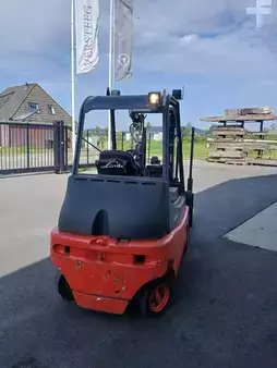 Elektro čtyřkolový VZV 2008  Linde E30/02 (7)