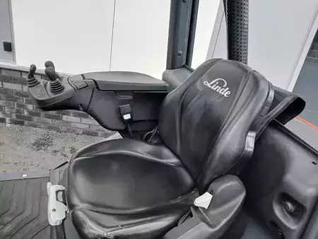 Dieselový VZV 2015  Linde H35D-02 (15)