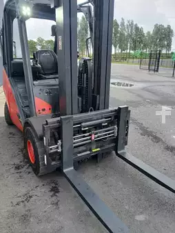 Dieselový VZV 2015  Linde H35D-02 (4)