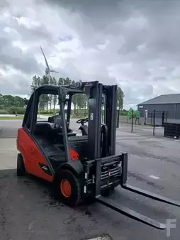 Dieselový VZV 2015  Linde H35D-02 (6)