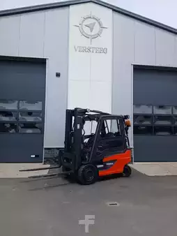 Elektrisk- 4 hjul 2017  Linde E25-01 (5)