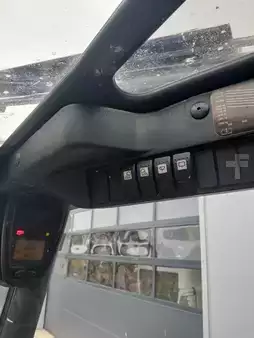 Wózki widłowe diesel 2011  Linde H35D-01 (12)