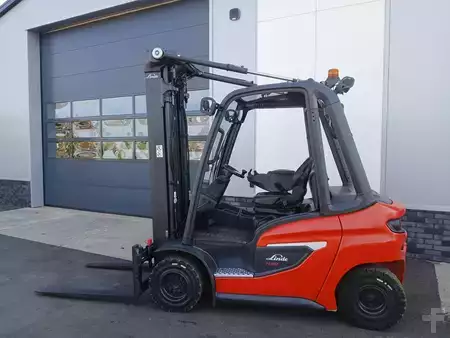Empilhador diesel 2020  Linde H20D-01/600 (6)