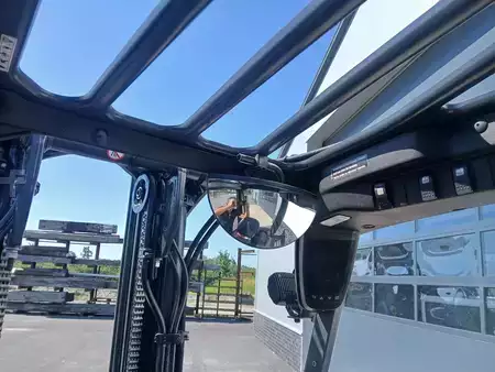Elektromos 4 kerekű 2020  Linde E25-01 (12)