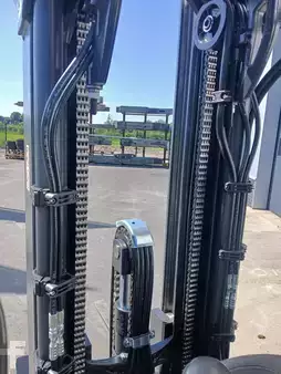 Elektromos 4 kerekű 2020  Linde E25-01 (14)