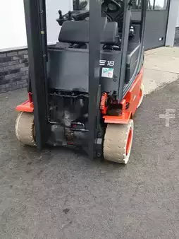 Elektromos 4 kerekű 1998  Linde E18 (10)
