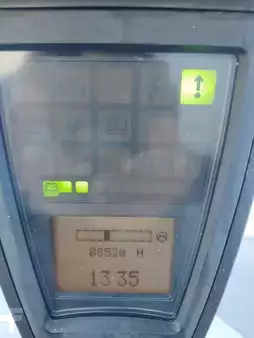 Sähkö - 4 pyör 2015  Linde E30-01 (16)