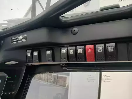 Elektryczne 3-kołowe 2018  Linde E25HL-01/600 (20)