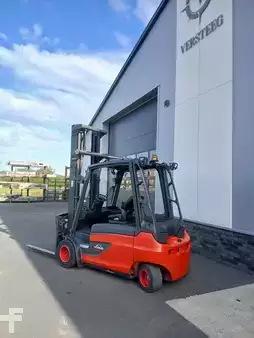 Eléctrico - 3 rodas 2016  Linde E35L-01 (3)