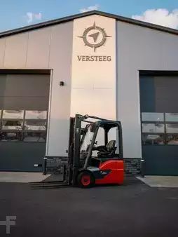 Eléctrico - 3 rodas 2018  Linde E12-02 (1)