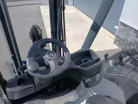 Eléctrico - 3 rodas 2018  Linde E12-02 (12)