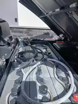 Eléctrico - 3 rodas 2018  Linde E12-02 (16)