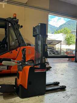 Stacker pedestre 2015  BT SPE 120 (4)