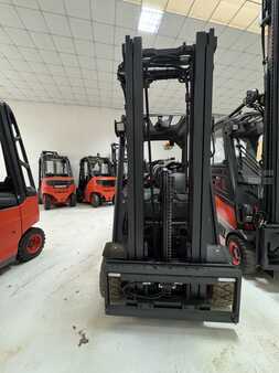 Eléctrica de 3 ruedas 2012  Linde E20L-01 (4)