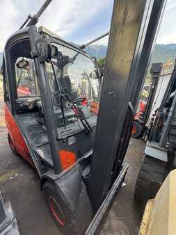 Carretilla elevadora diésel 2016  Linde H25D-02/600 (4)