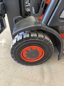 Treibgasstapler 2018  Linde H40T-02  (17)