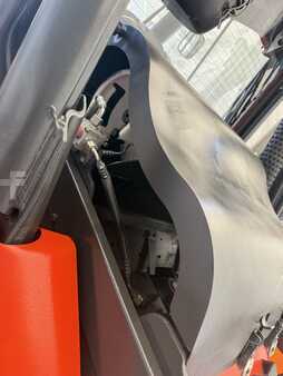 Treibgasstapler 2018  Linde H40T-02  (21)