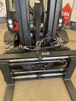 Treibgasstapler 2018  Linde H40T-02  (3)