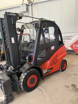 Treibgasstapler 2018  Linde H40T-02  (5)