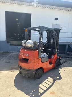 Propane Forklifts 2003  Toyota 7FGCU25 (3)