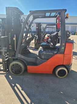 Propane Forklifts 2017  Toyota 8FGCU25 (4)