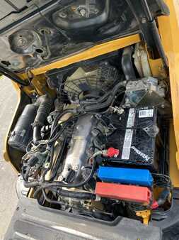 Propane Forklifts 2016  CAT Lift Trucks 2C6000 (3)