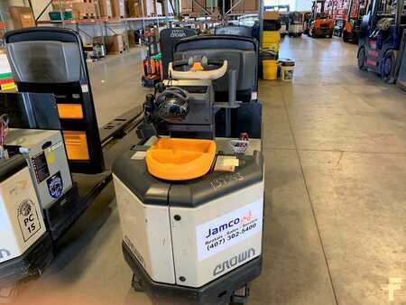 Electric Pallet Jacks 2017  Crown PC4500-80 (2)