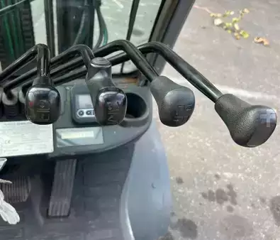 LPG VZV 2015  Toyota 02-8FGJF35 only 2186 hours (3)
