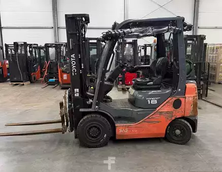 Nestekaasutrukki 2019  Toyota 06-8FG18F (1)