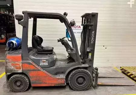 LPG VZV 2019  Toyota 02-8FGF25 (1)