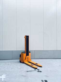 Wózek wysokiego podnoszenia 2001  Still EGV 10 (6)