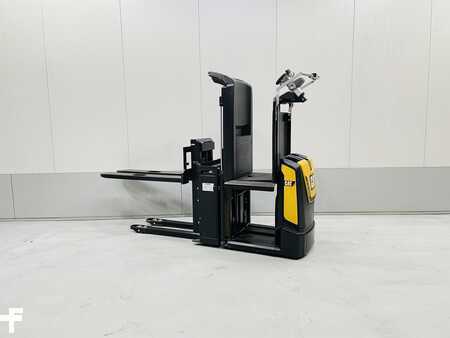 Preparador de pedidos horizontal 2018  CAT Lift Trucks NO 10 NEFP (4)