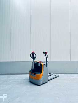 Transpalettes éléctriques 2016  Still EXU 18 (3)