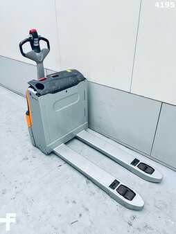 Niederhubwagen 2017  Still EXU 16 (5)