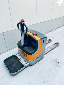 Lavtløftende truck 2008  Still EXU 20 (2)