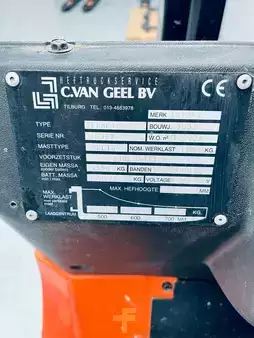 Elektryczne 4-kołowe 2003  Toyota 7 FBMF (14)