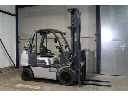 LPG VZV 2011  Nissan A30LQ (1)